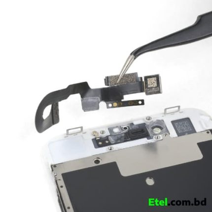 iPhone SE Front Camera