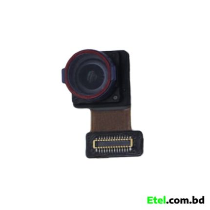Realme Narzo 30 Front Camera